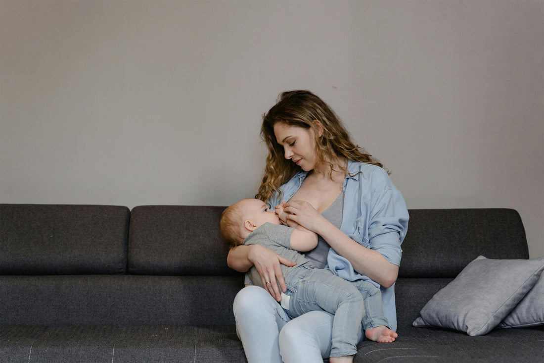 Breastfeeding: Benefits and Tips